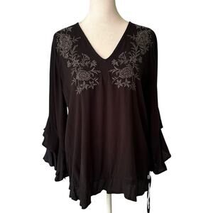 Haute Hippie Tribe black floral embroidered v-neck top size S